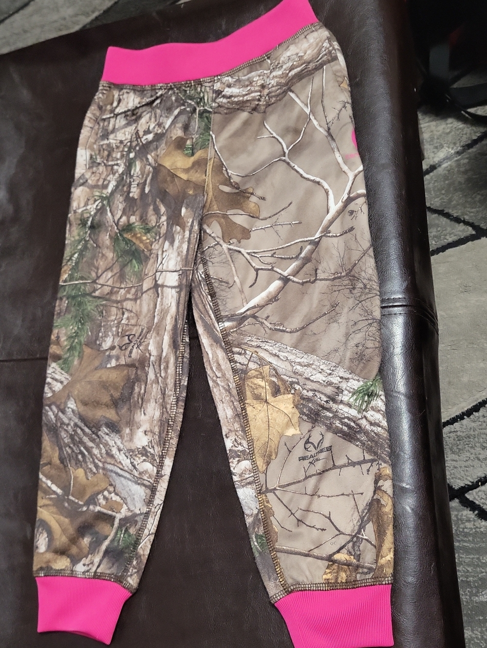 Realtree Carhertt Pink-Trim Camo Sweat Pants